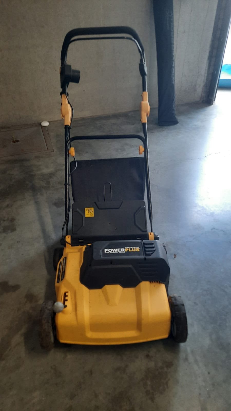 Powerplus verticuteermachine, Enlèvement, Utilisé