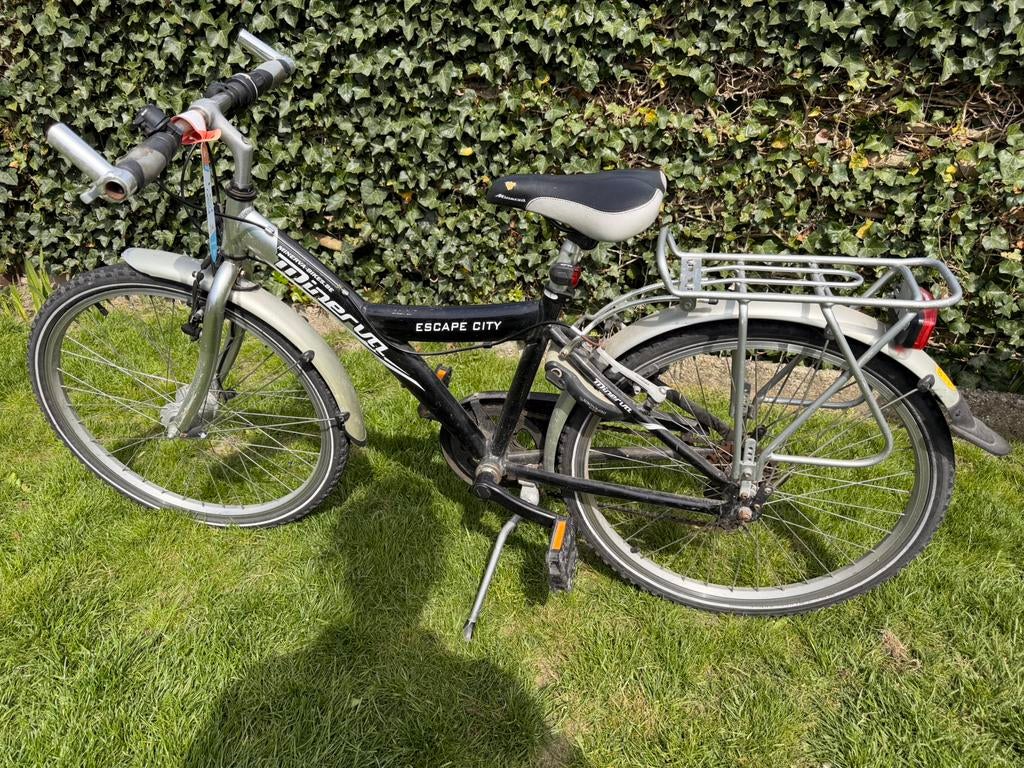 Degelijke 24 inch kinderfiets escape city van Minerva, Fietsen en Brommers, Ophalen, Gebruikt, 24 inch, Versnellingen