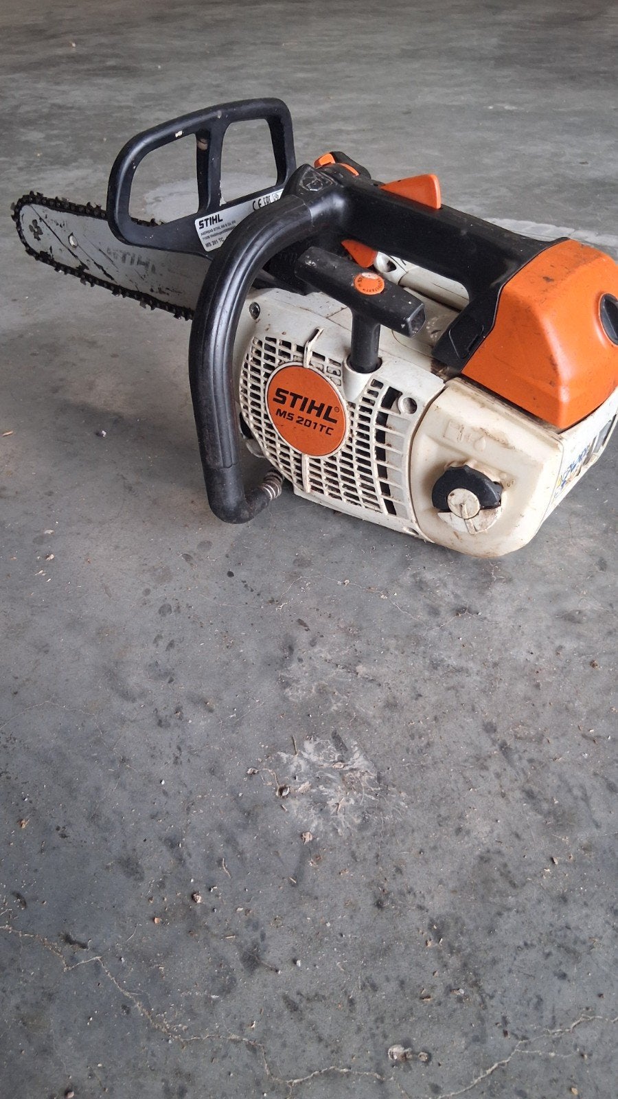 Tronçonneuse stihl ms 201tc et debroussailleuse electric, Enlèvement