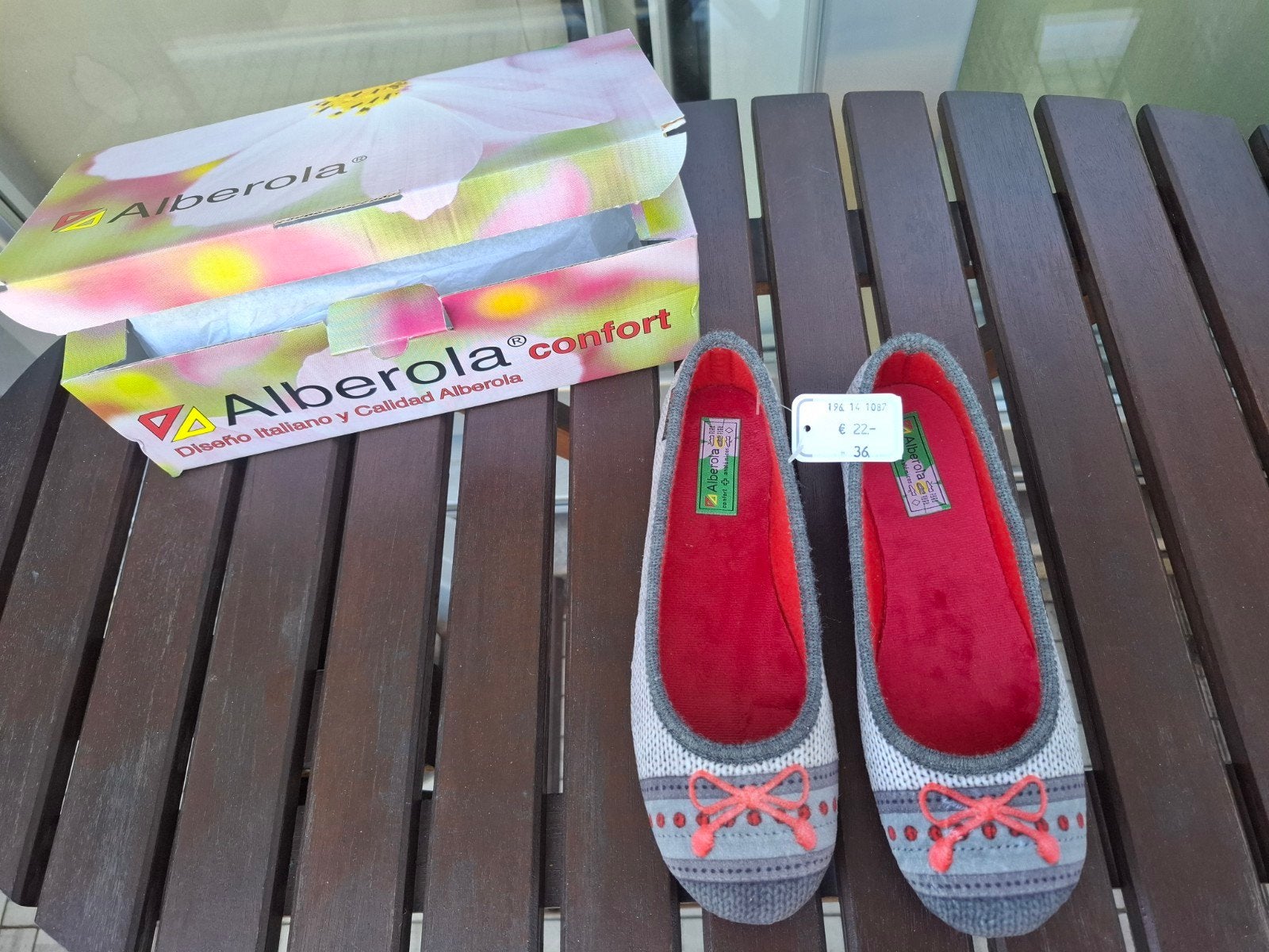 Nieuw Alberola Pantoffels maat 36, Enlèvement