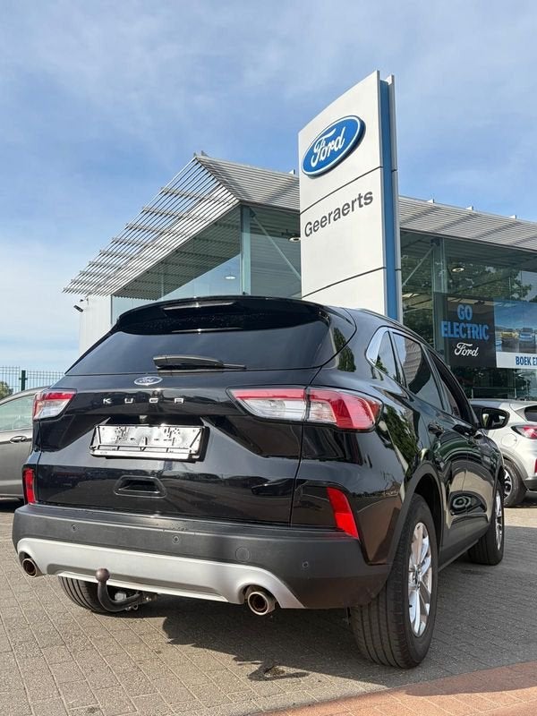 Ford Kuga EcoBoost Titanium, Achat, Entreprise, Boîte manuelle, Noir
