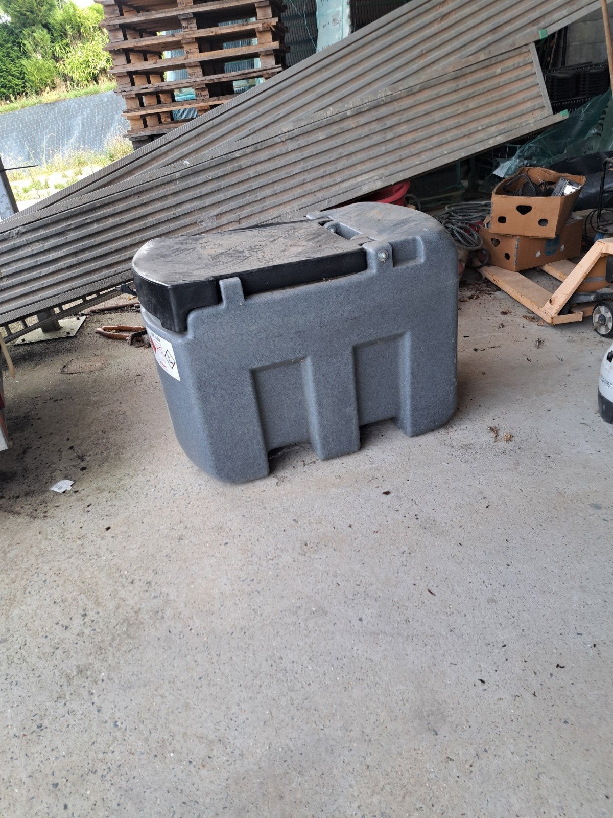 werftank, Zakelijke goederen, Ophalen