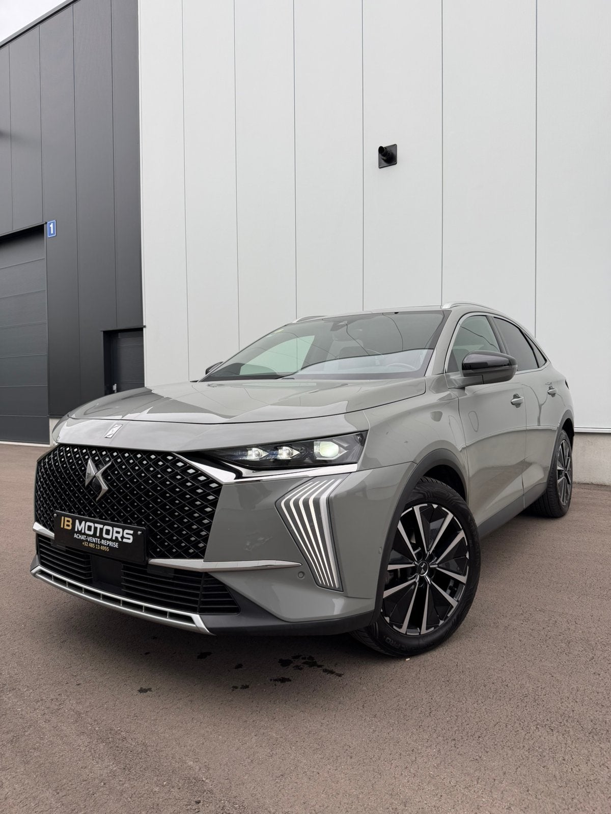DS 7 1.5 BlueHDi 130 – 2023 – BOÎTE AUTOMATIQUE, Autos, Cuir, Argent ou Gris, Achat, Euro 6