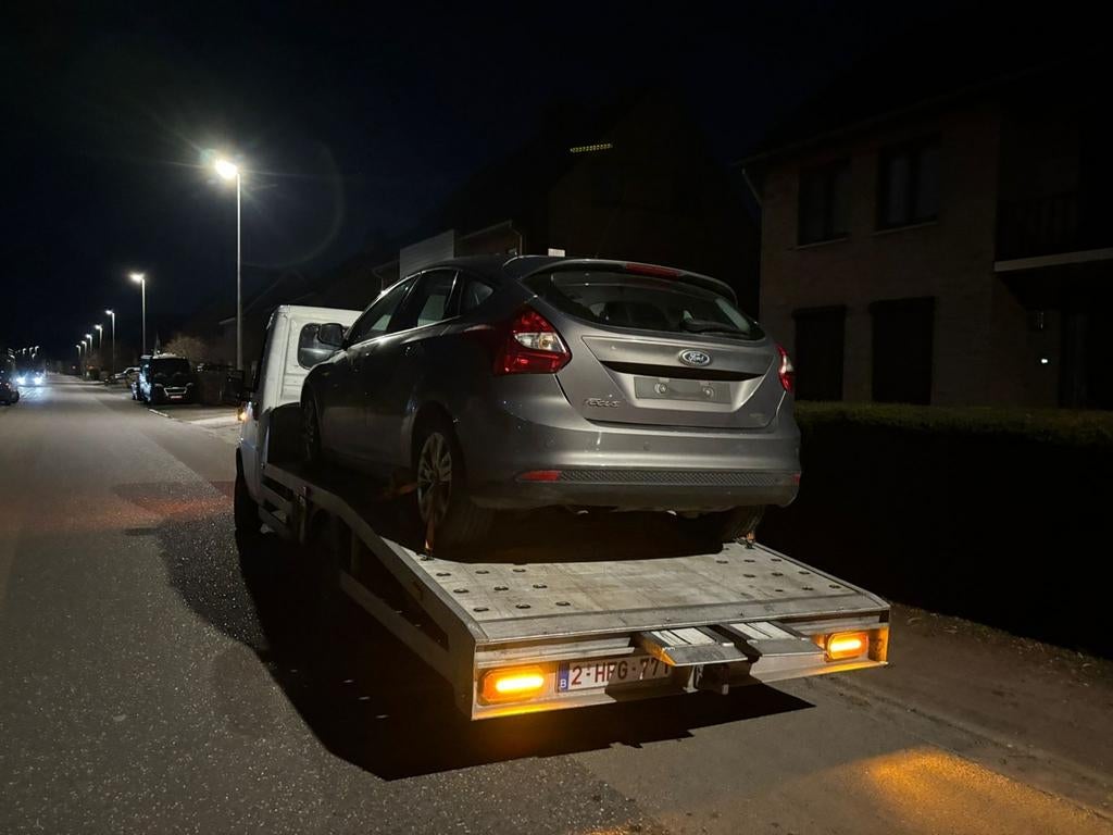 Takeldienst pechdienst transport verplaatsingen, Ophalen