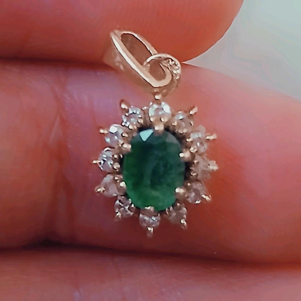 Pendentif pompadour émeraude et diamants 
or 750‰ 18carats, Bijoux, Sacs & Beauté, Boucles d'oreilles, Enlèvement ou Envoi, Or