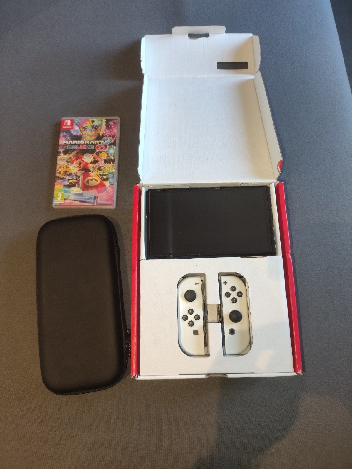 Nintendo Switch Oled & Mario Kart, Games en Spelcomputers, Ophalen, Switch OLED