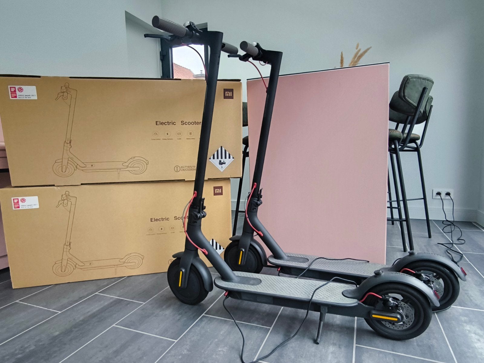 2 trottinettes électriques Xiaomi M365 à l'état neuf, Enlèvement, Comme neuf, Step électrique (E-scooter), Xiaomi M365