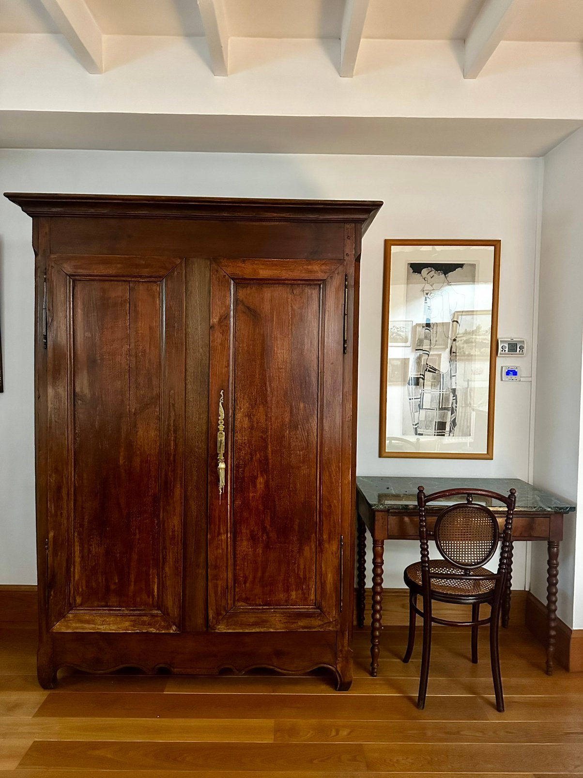 Authentique armoire de campagne du XIXesiècle en bois massif, Antiquités & Art, Antiquités | Meubles | Armoires, Enlèvement