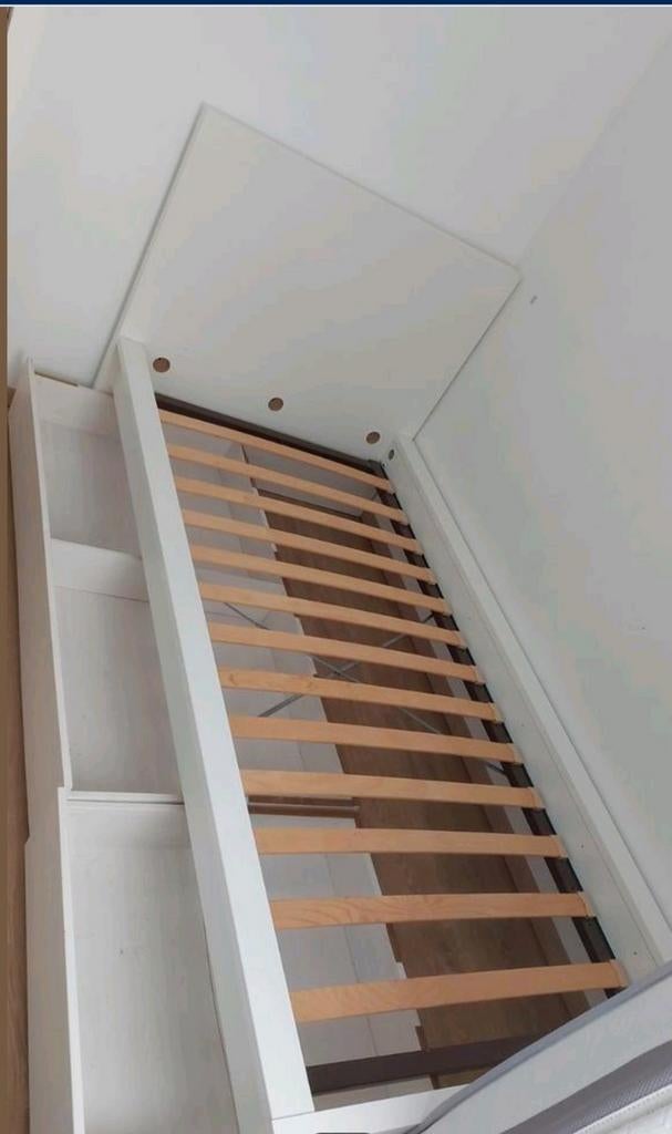 Comfortabel wit bed in goede staat, Huis en Inrichting, Slaapkamer | Bedden, Ophalen of Verzenden