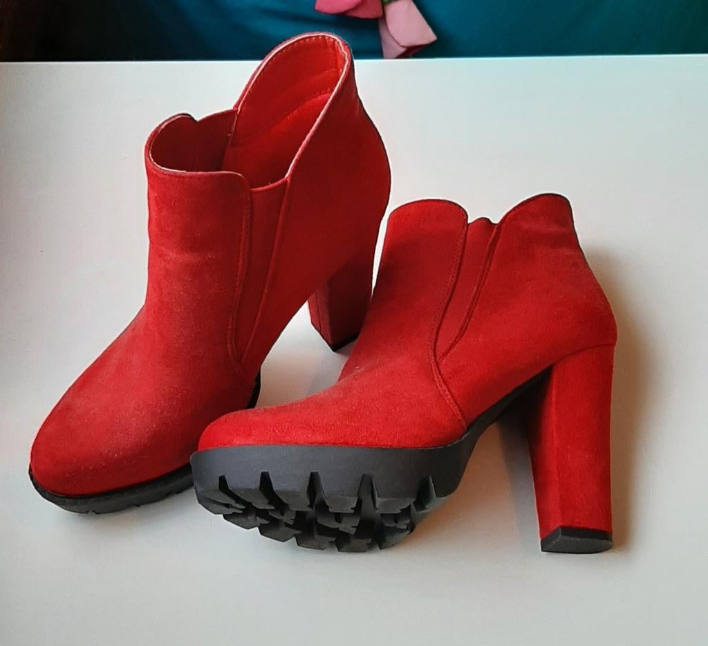 Damesschoenen, Ophalen
