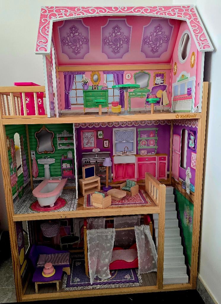 Barbiehuis hout, Kinderen en Baby's, Speelgoed | Poppenhuizen, Ophalen, Gebruikt, Poppenhuis