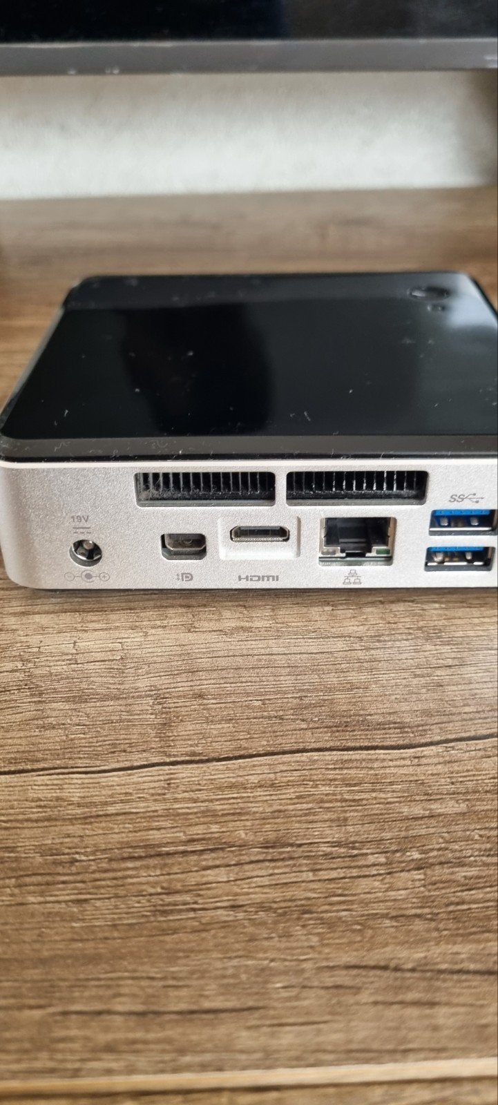 Intel i3