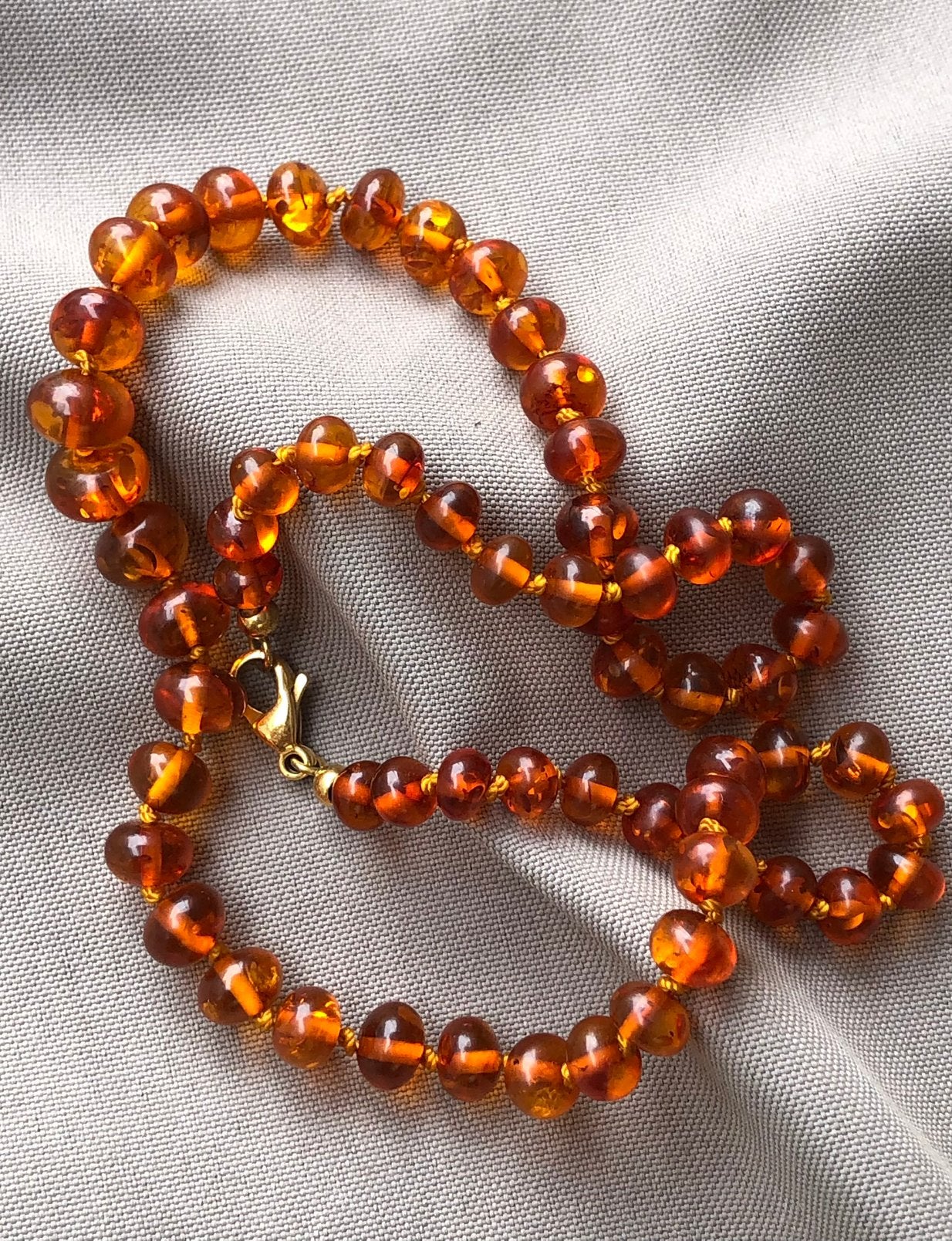 Collier en ambrr, Enlèvement ou Envoi, Comme neuf