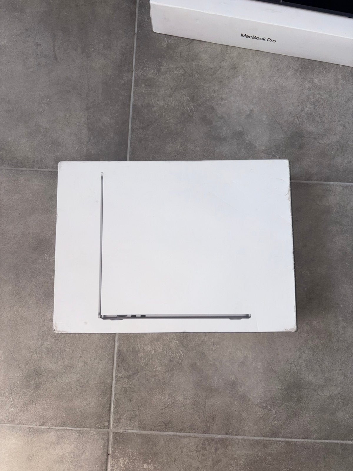 15-inch MacBook Air met Apple M3-chip, Ophalen, Zo goed als nieuw