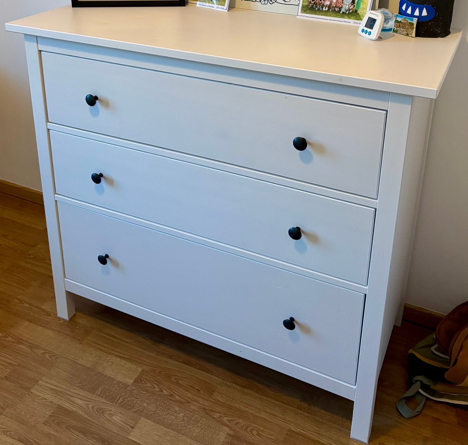 Commode Hemnes Ikea 3 tiroirs, Huis en Inrichting, Ophalen, Zo goed als nieuw