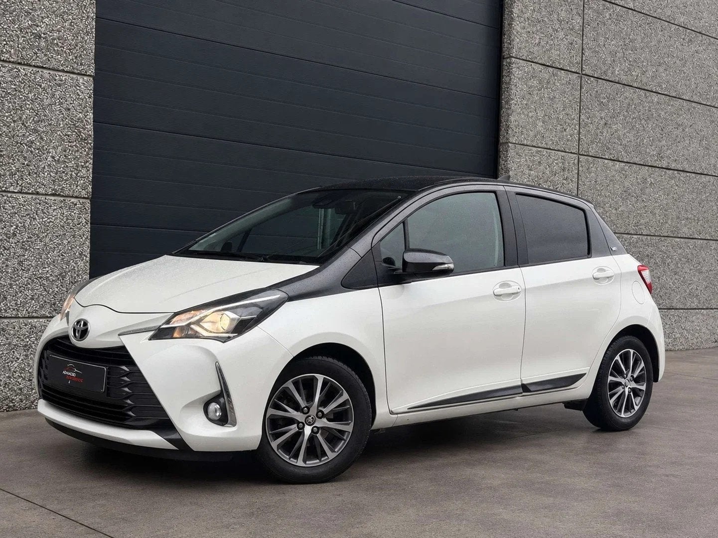 Toyota Yaris Yaris 1.0i VVT-i Y20, Euro 6, Entreprise, Boîte manuelle, 5 portes