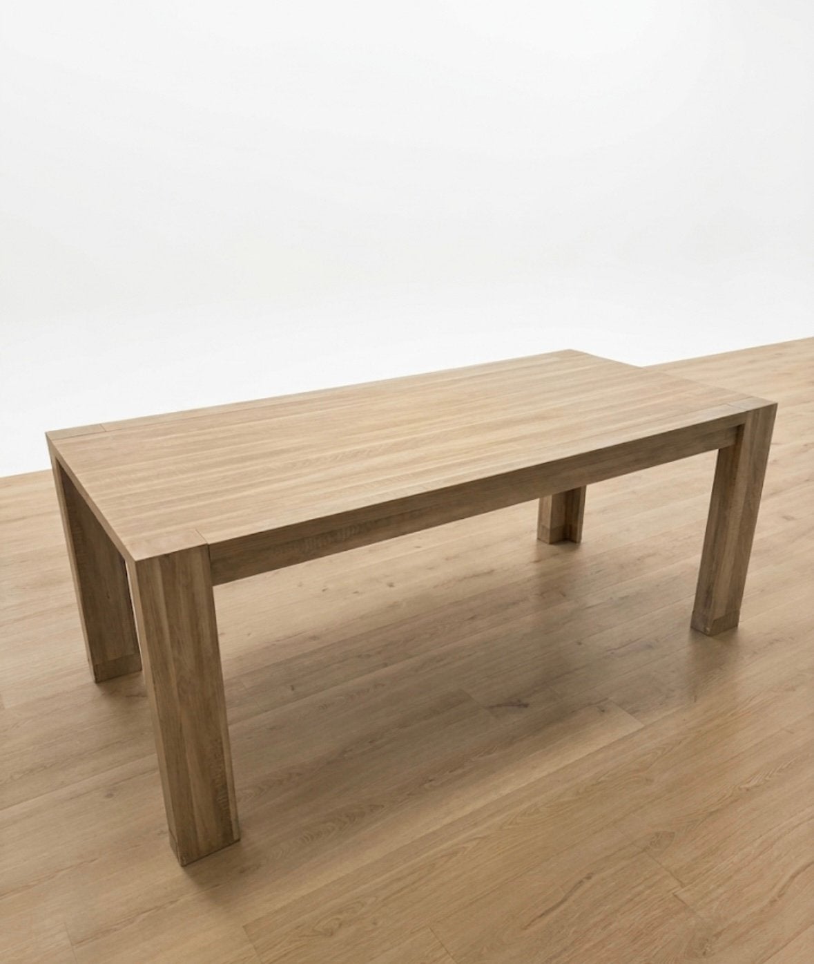 Gratis af te halen: een eettafel van 190 x 90 cm, Huis en Inrichting, Ophalen