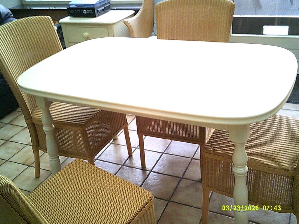 Tafel Eikenhout maar profesioneel wit gemaakt.ZGST, 100 à 150 cm, Klassiek, Comme neuf, Enlèvement