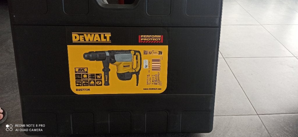 Dewalt D25773K, Ophalen, Nieuw, 600 watt of meer, Boor- en/of Breekhamer