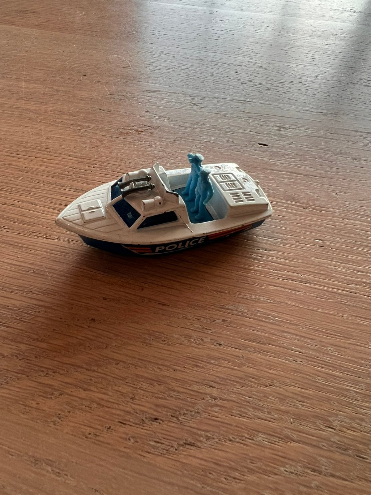 Police launch, Ophalen of Verzenden, Zo goed als nieuw