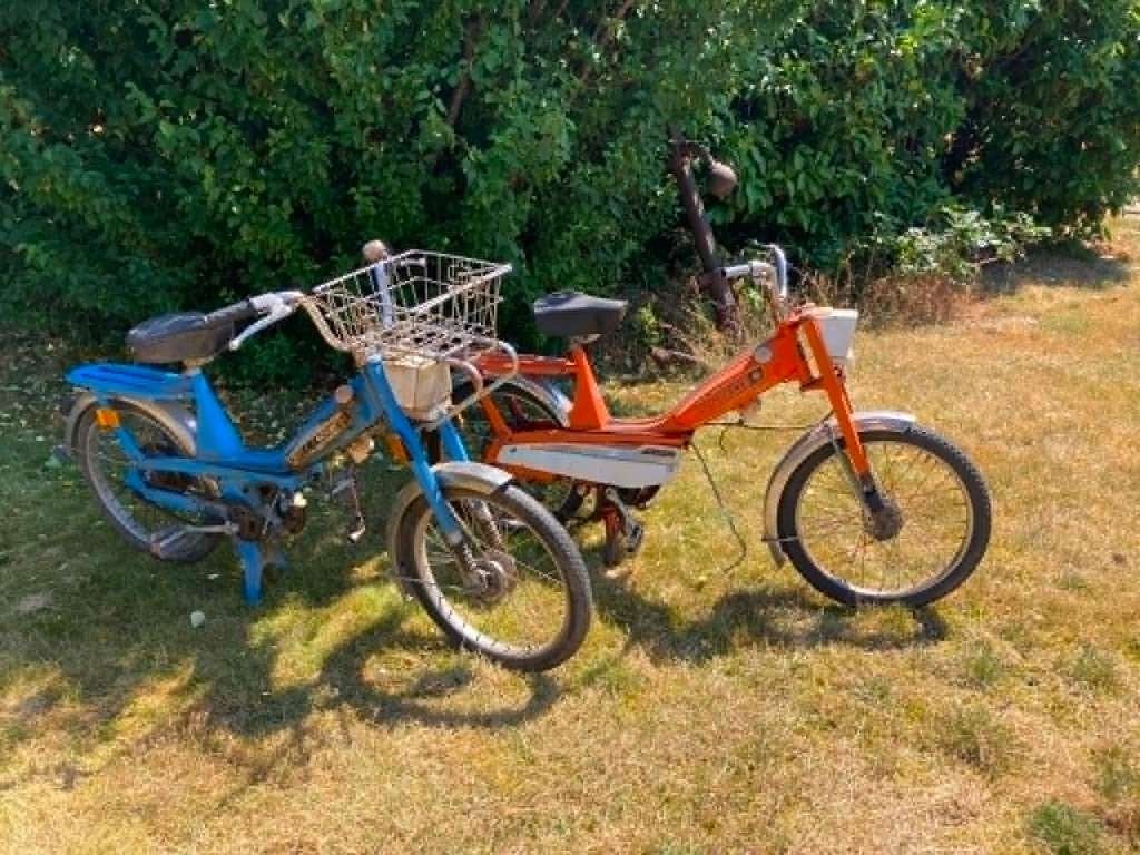 2 X Motobecane 50cc Oldtimers met onderdelen., Fietsen en Brommers, Brommers | Overige merken, Ophalen, Motobecane, Gebruikt, 49 cc
