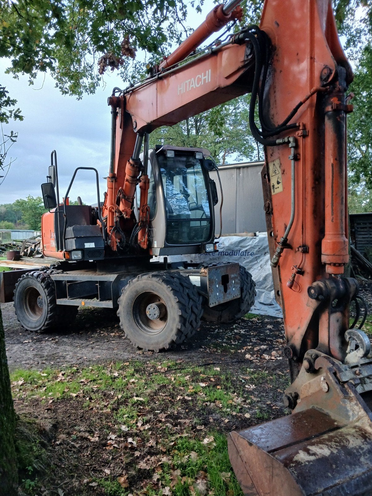 bandenkraan Hitachi 130W, Ophalen