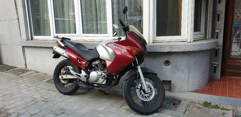 HONDA VARADERO 125, Motoren, Particulier, 125 cc, Overig, 11 kW of minder