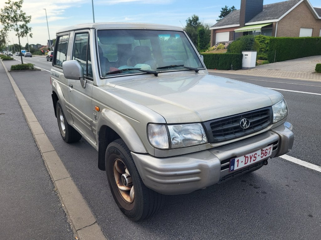 Hyundai H200 2.5 tdi, Auto's, Euro 2, Stof, 4 cilinders, Particulier