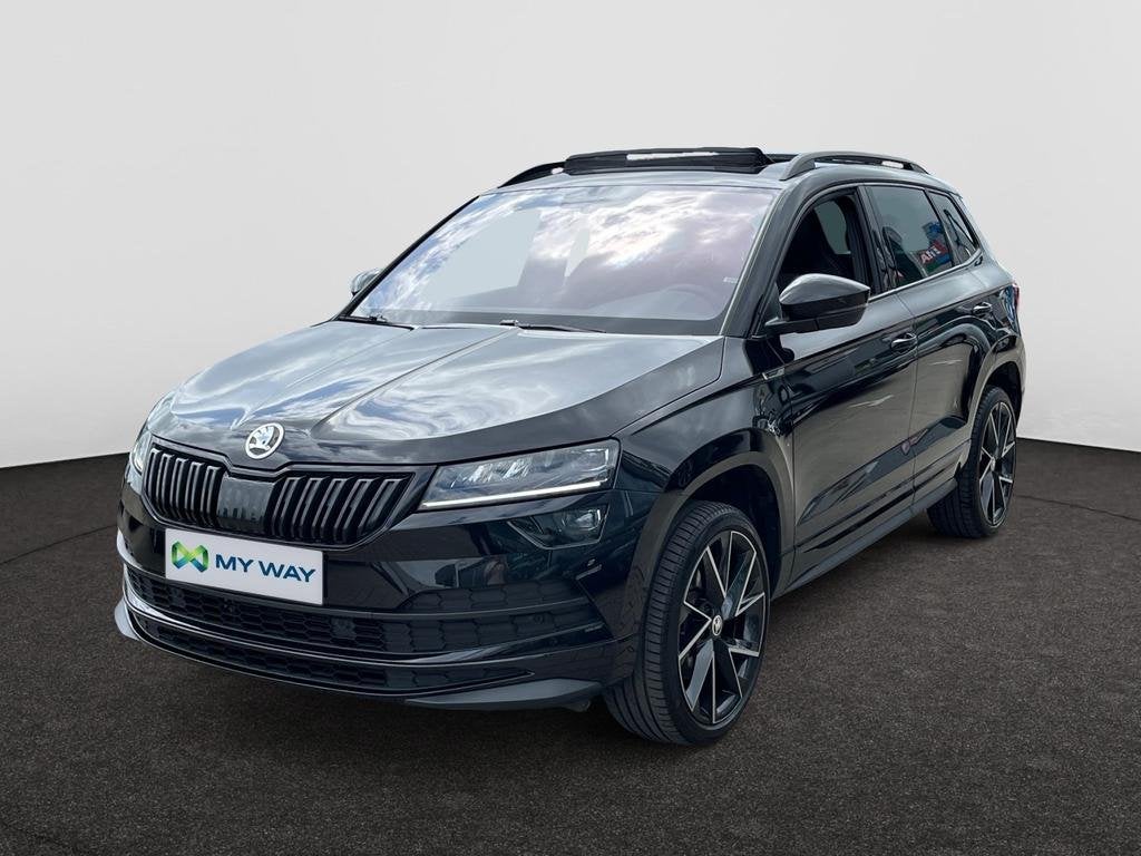 Skoda Karoq SPORTLINE*AUTOMAAT*150PK*PANODAK*CAMERA*CARPLAY*, Auto's, Automaat, Airbags, Zwart, Karoq