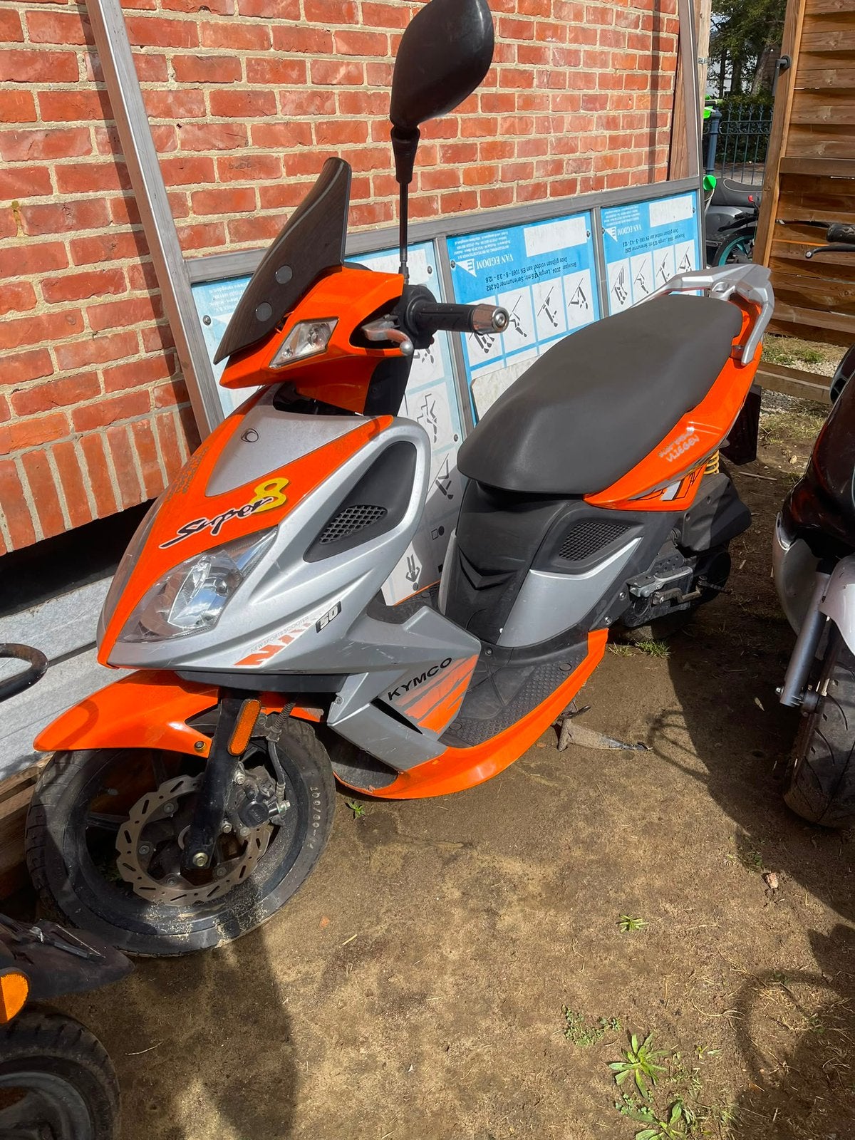 KYMCO SUPER8, Enlèvement
