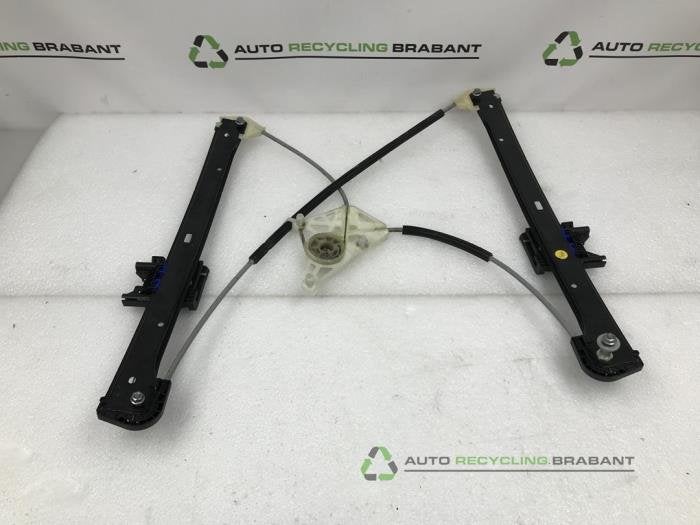 Mécanique vitre 4portes arrière droite d'un Audi Q7, -, 3 mois de garantie, Utilisé, -