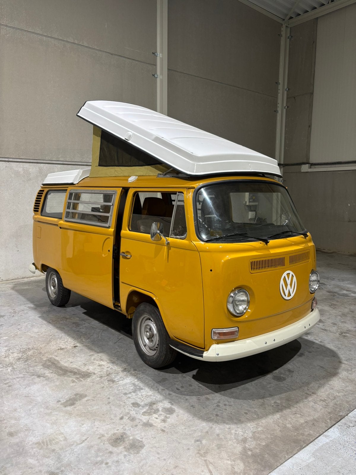 Vw t2 ab westfalia 1972, Auto's, Volkswagen, Particulier, Transporter, Benzine, Handgeschakeld, Geel, Ophalen