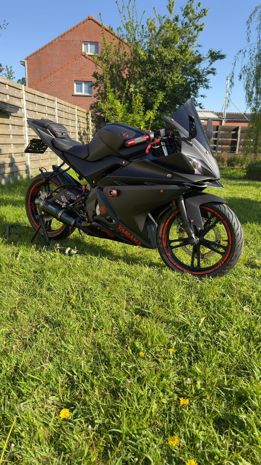 Yamaha YZF 125R, Vélos & Vélomoteurs, Scooters | Yamaha, Enlèvement, Comme neuf