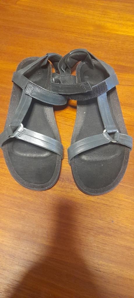 Teva sandalen,metalic,mat 42., Ophalen