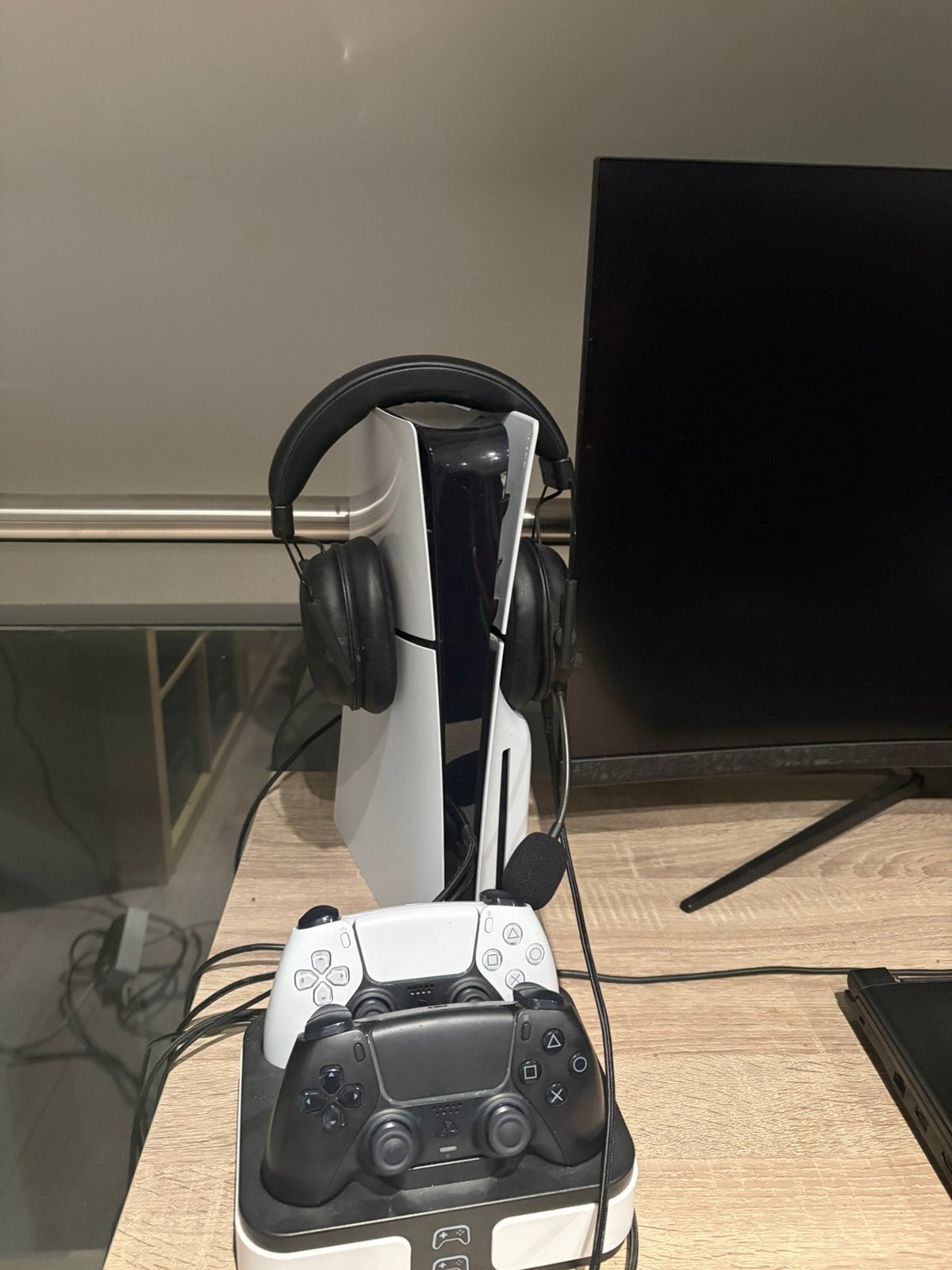 Ps5 + 2 manettes, Enlèvement, Comme neuf