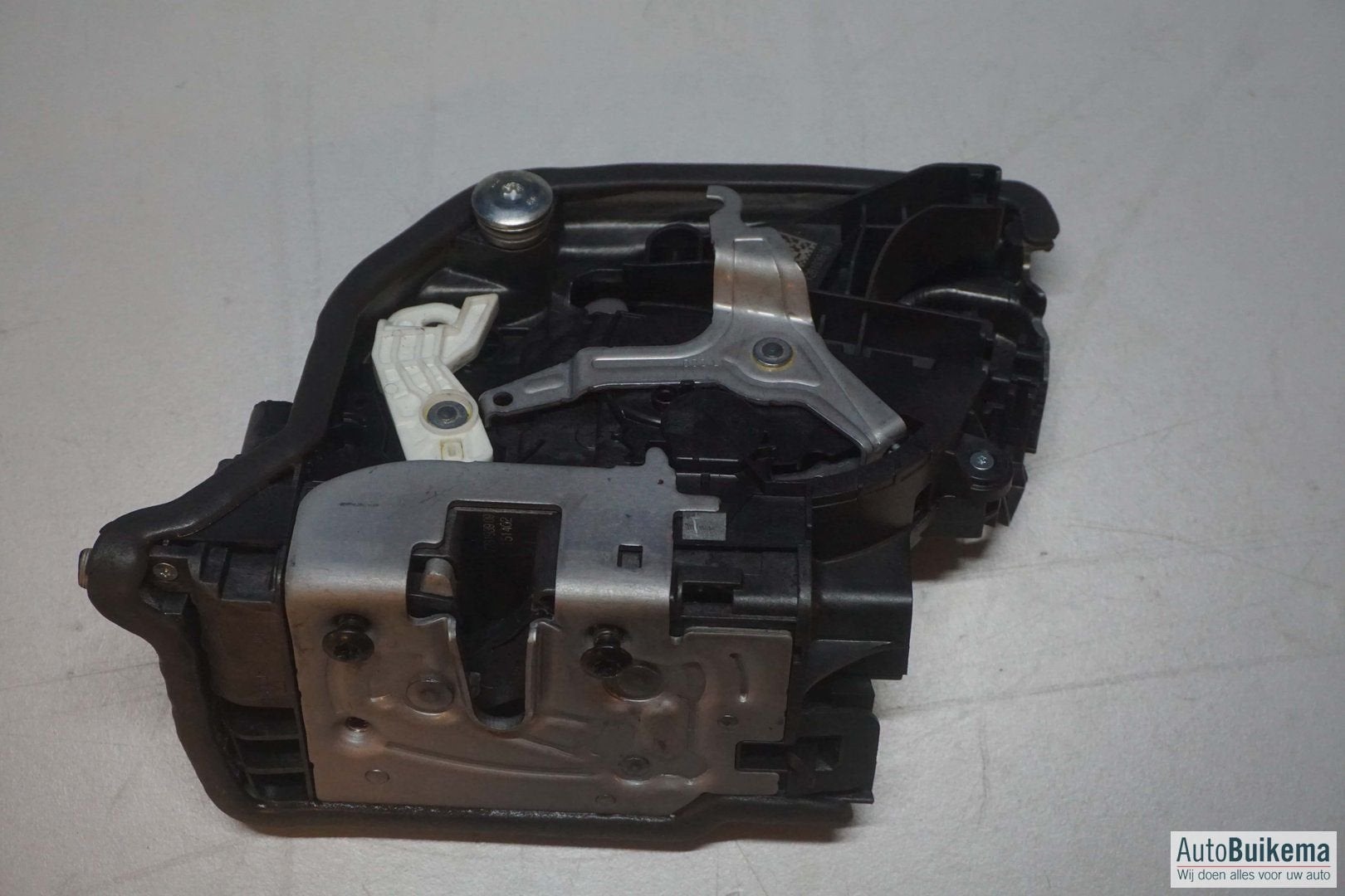 Origineel BMW 2-Serie F45 portierslot links achter, -, Utilisé, -, Enlèvement ou Envoi