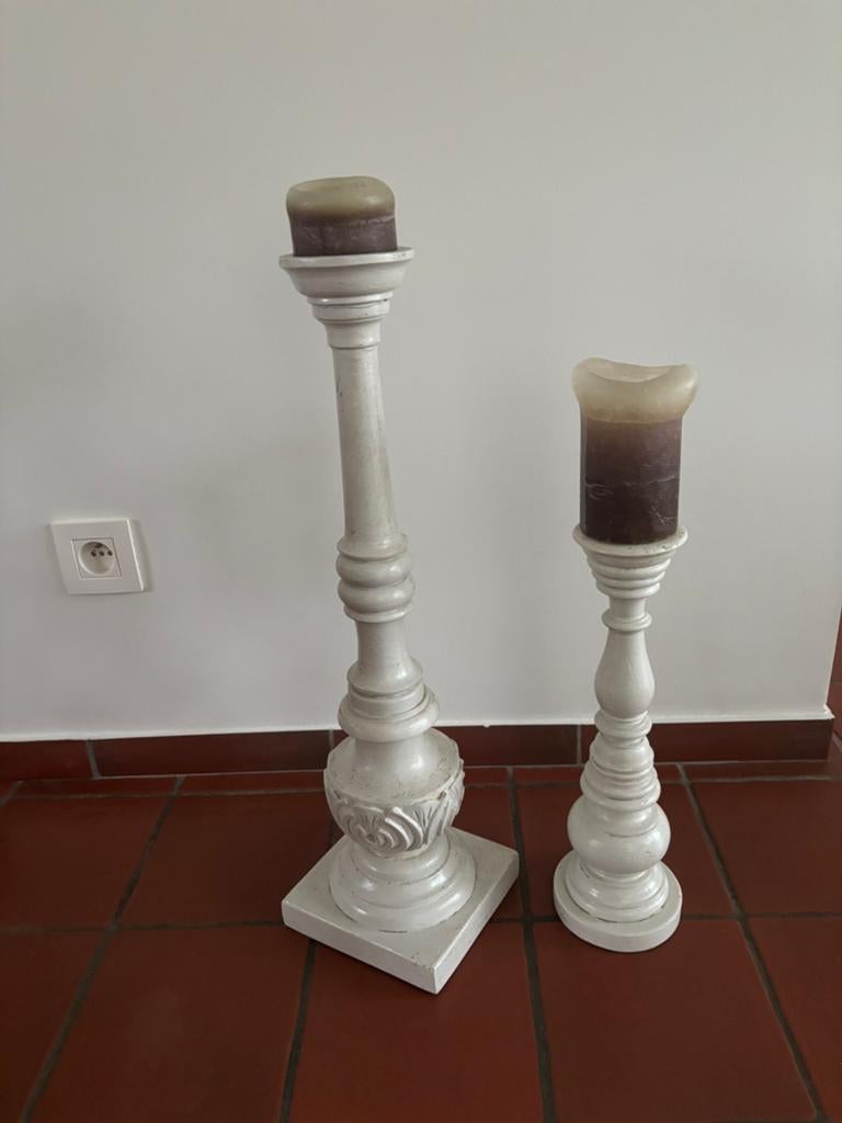 Grote landelijke kandelaars in hout. Oude look. Clayre & Eef, Ophalen, Nieuw, Crème, Kandelaar
