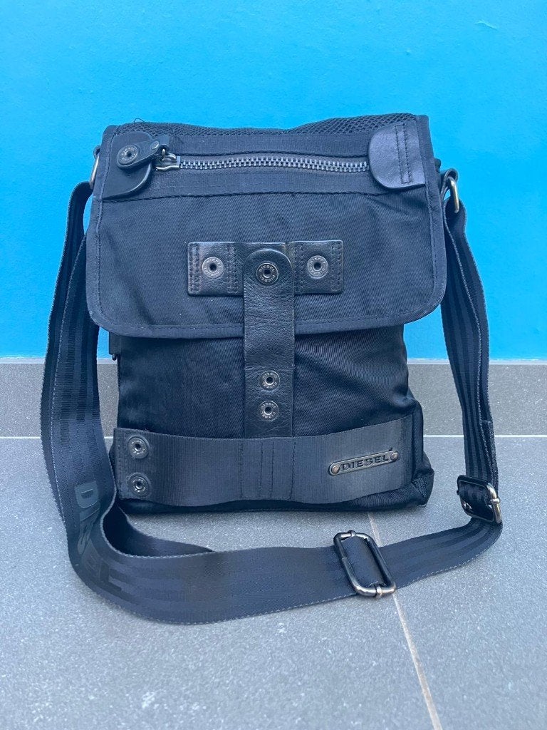 Sac à main Diesel vintage Y2K, Enlèvement ou Envoi, Comme neuf, Noir, Sac à bandoulière