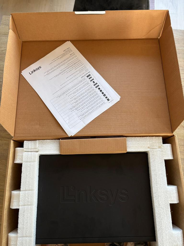 Linksys LGS328PC Netwerk Switch Managed - 24 Poorten - PoE+, Ophalen, Nieuw