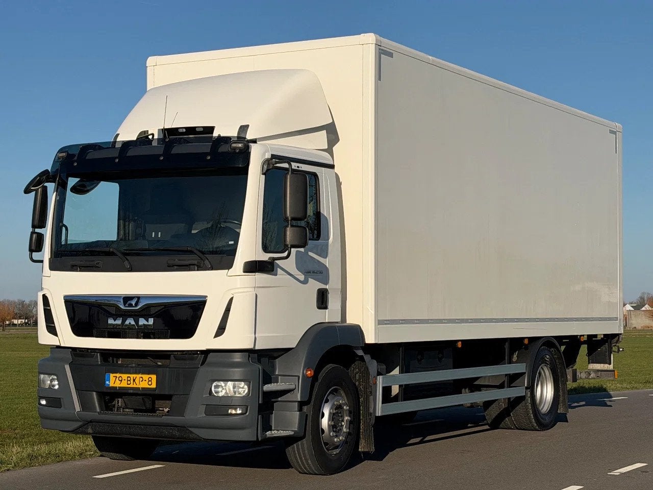 MAN TGM L.2007.46.010 (année de construction 2018), Achat, Euro 6, 2 places, MAN