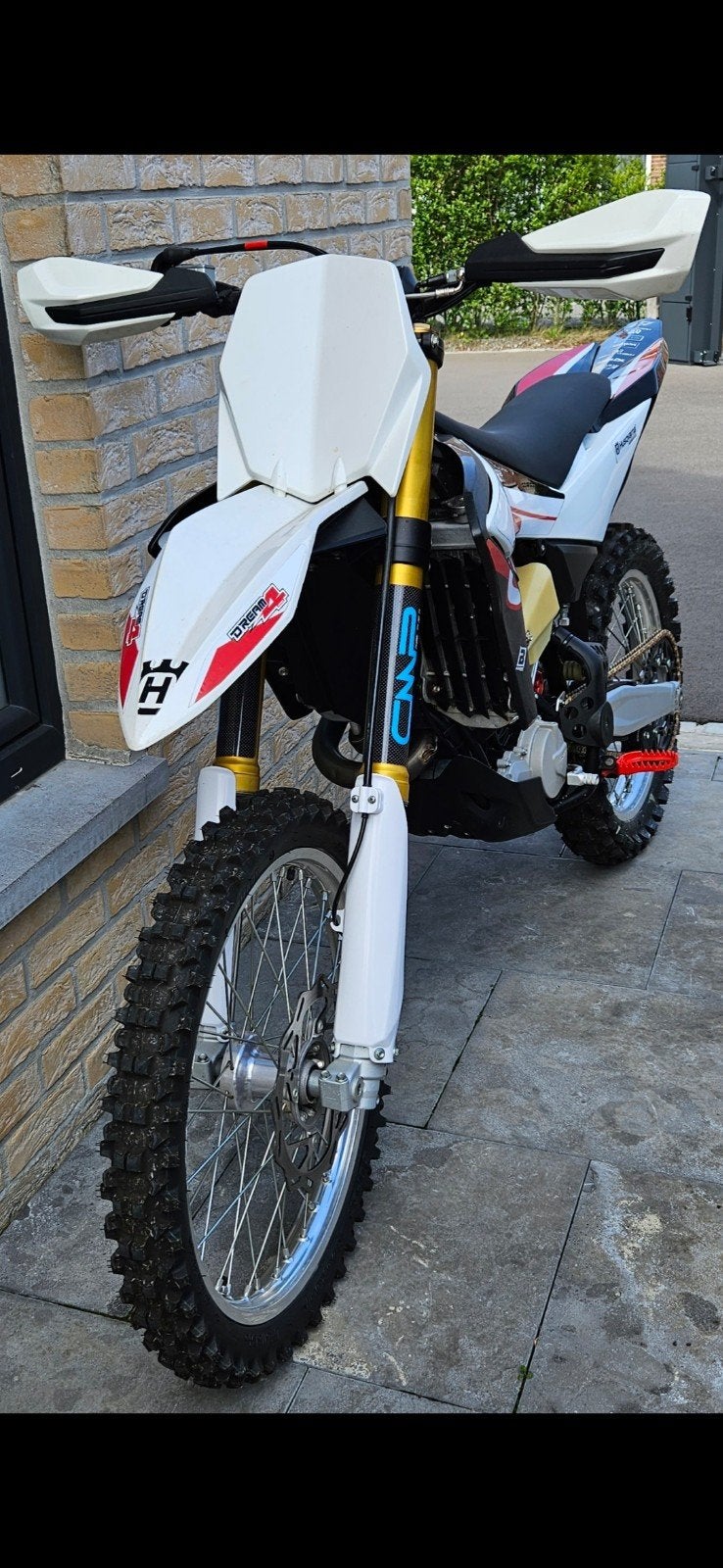 husqvarna tc 449, Motos, Particulier, Neuf