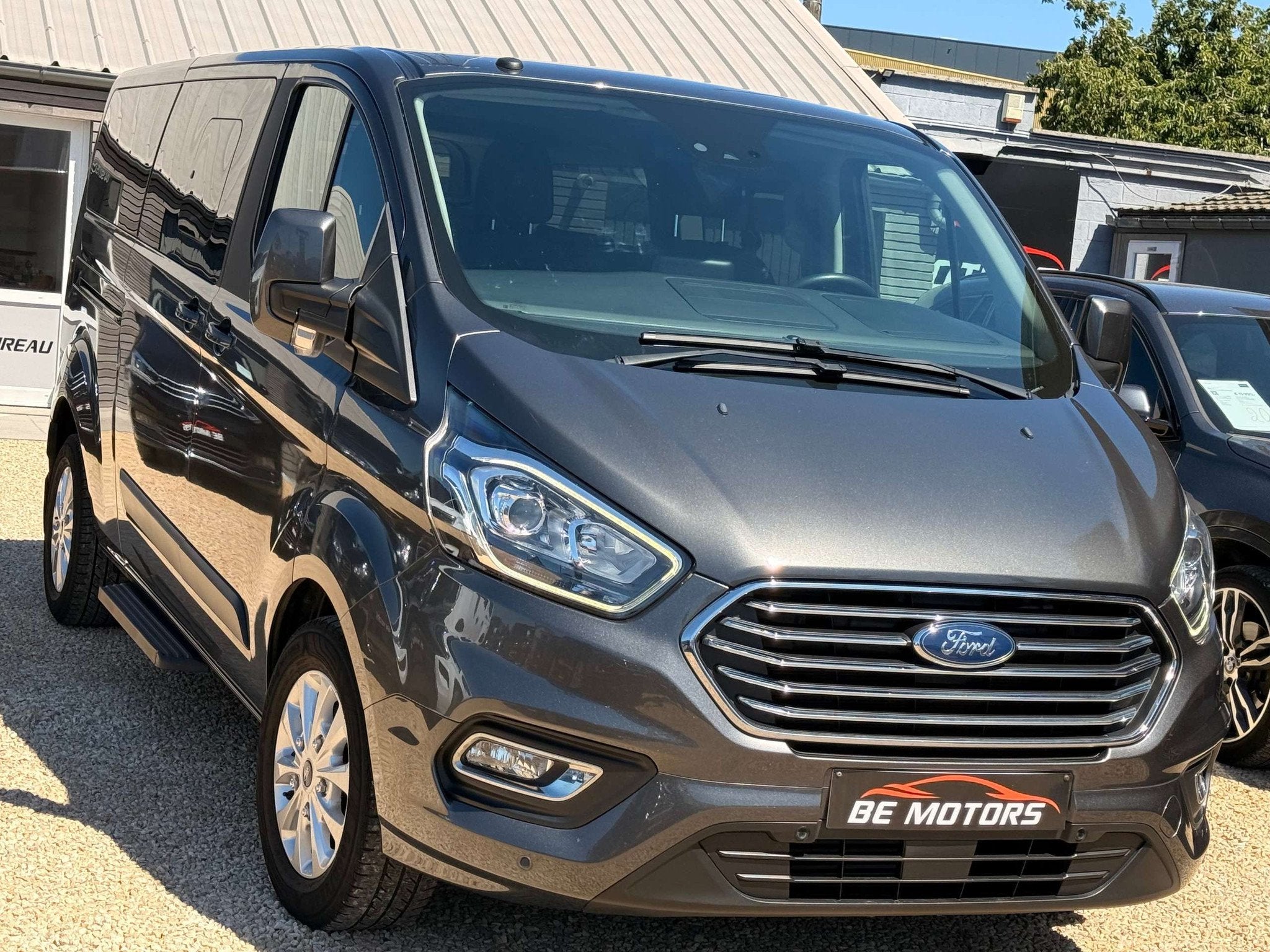 Ford Tourneo Custom 2.0 TDCI 170CV 9 PLACES LONG CHASSIS BOI, Gebruikt, 4 cilinders, 9 zetels, Bedrijf