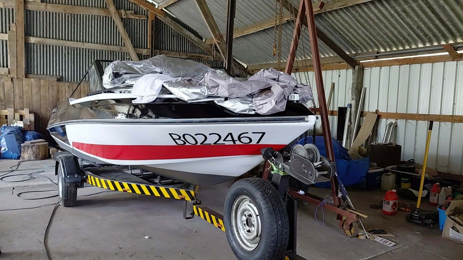 speedboot spirit 180, 5 m, 200 ch ou plus, Démarrage électrique, Enlèvement