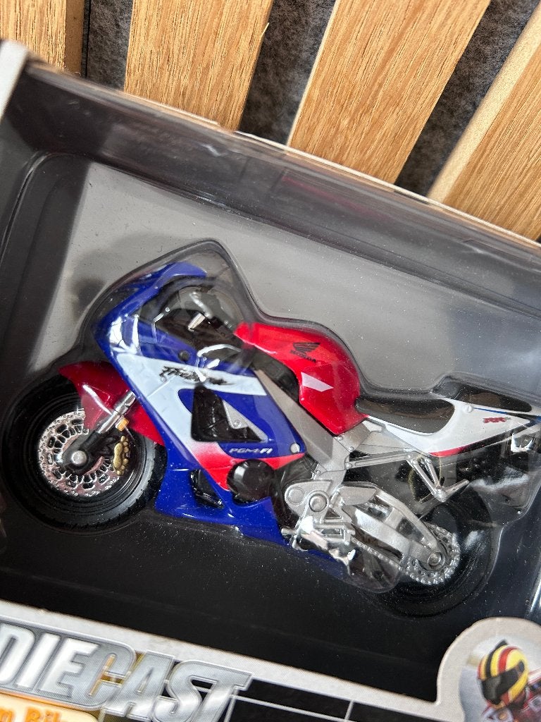 Honda CBR900RR Fireblade 929 1:18 – Dickie Diecast – NIEUW, Overige merken, Ophalen of Verzenden, Zo goed als nieuw, X