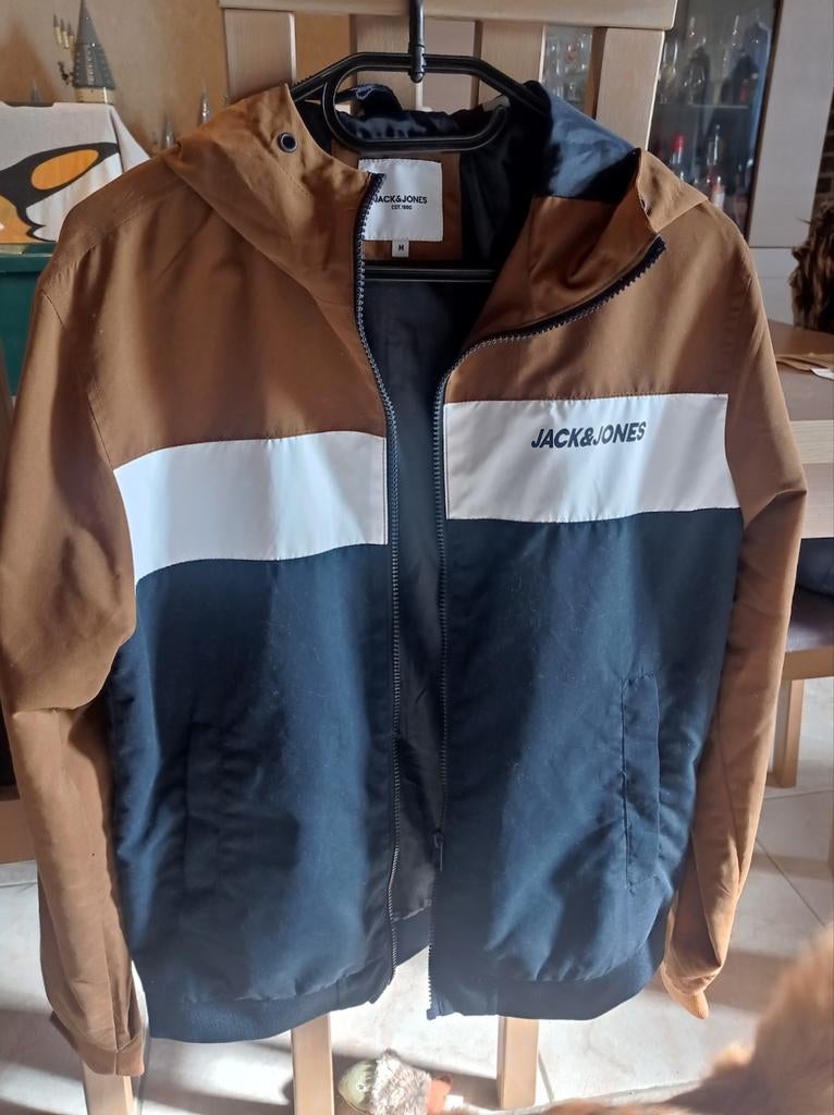 Jack & Jones zomerjas Medium, Bruin, Maat 48/50 (M), Jack&Jones, Ophalen of Verzenden