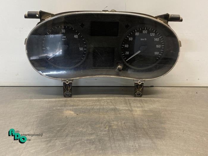 Instrumentenpaneel van een Opel Movano (Movano 00-), Gebruikt, -, -, Opel
