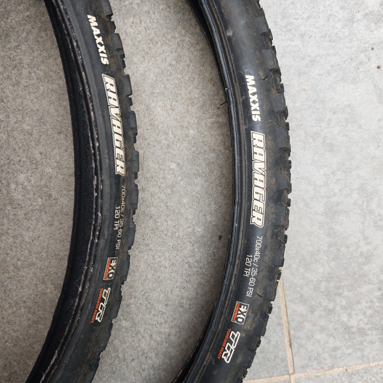 Pneu de gravel Maxxis Ravager 700x40c EXO TR 120 TPI — Ense, Vélos & Vélomoteurs, Vélos Pièces, Enlèvement ou Envoi, Pneu, Maxxis
