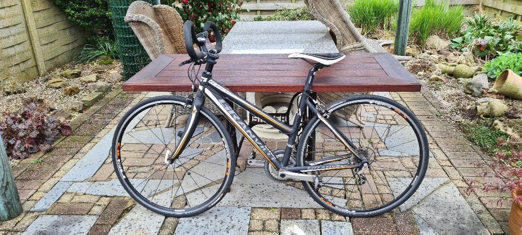 Vélo de route pour femmes à vendre, Autres marques, Frein sur jante, Comme neuf, Enlèvement