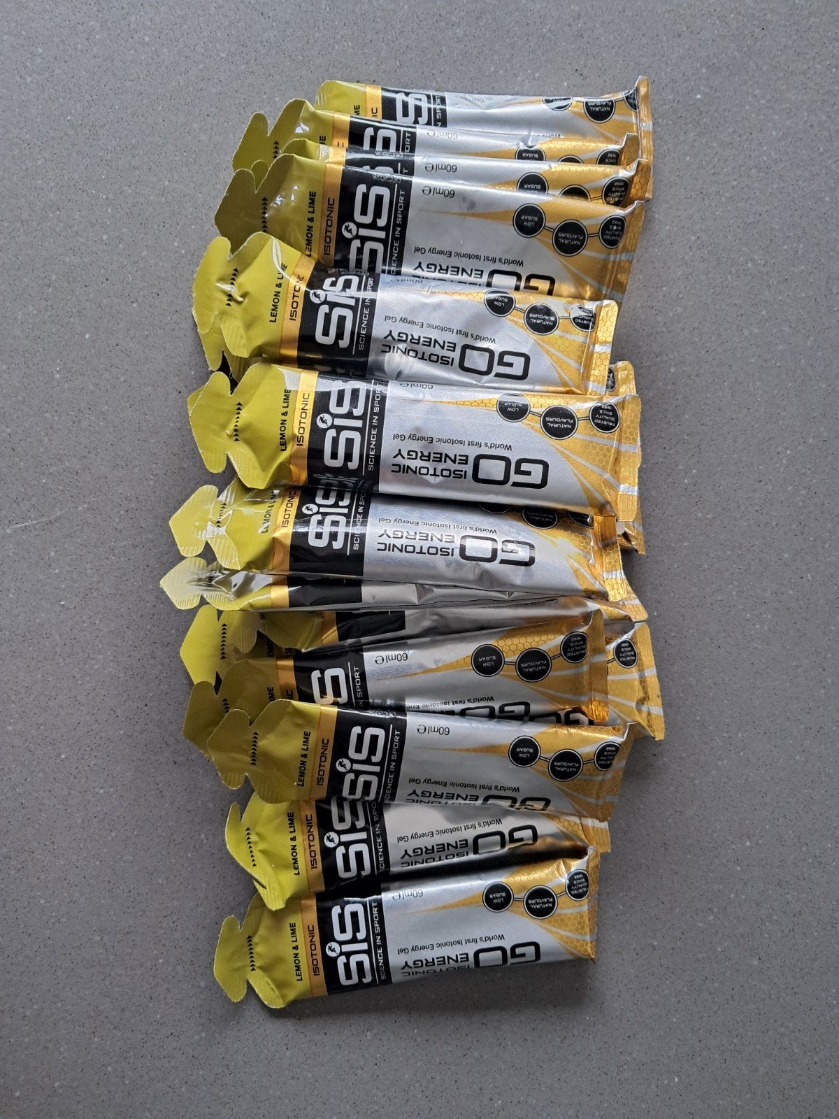 Gels GO Isotonic Energy - Gel - sportgel - sportvoeding, Fietsen en Brommers, Ophalen
