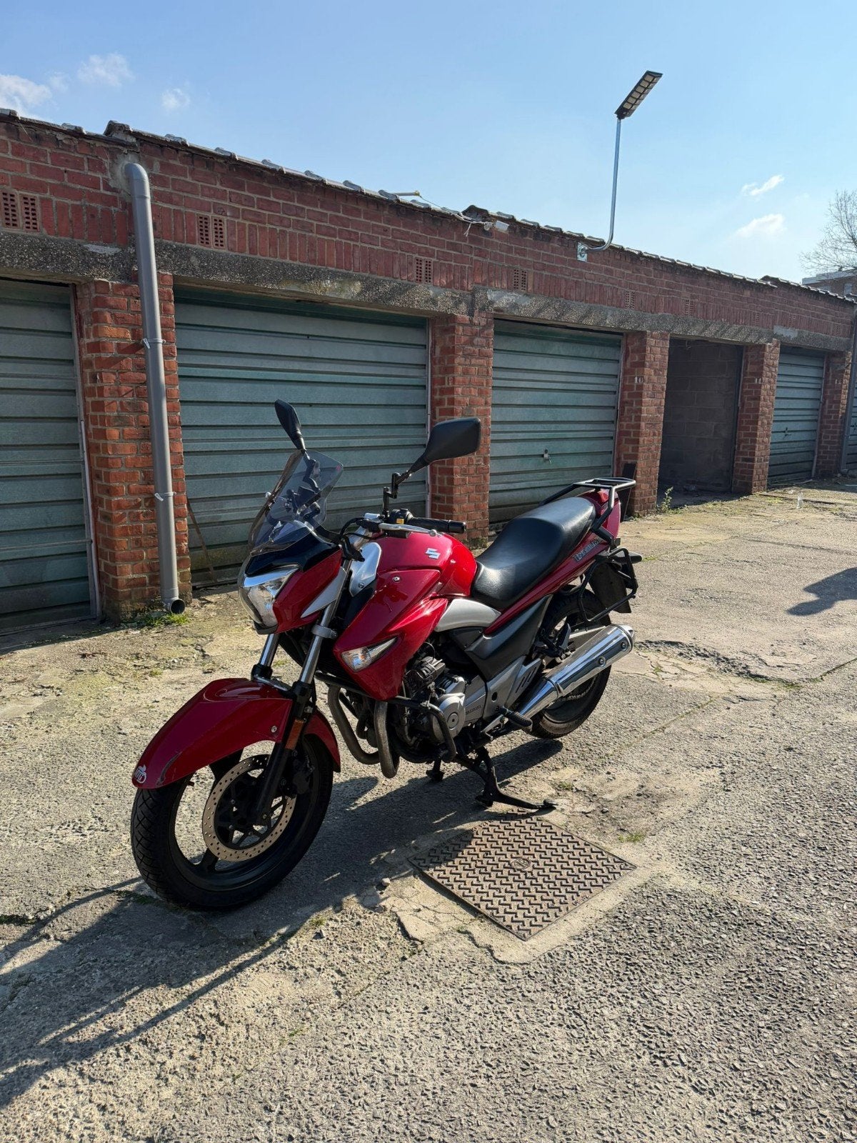 Motor suzuki inazuma 250, 250 cc, Particulier, Handgeschakeld, 12 t/m 35 kW